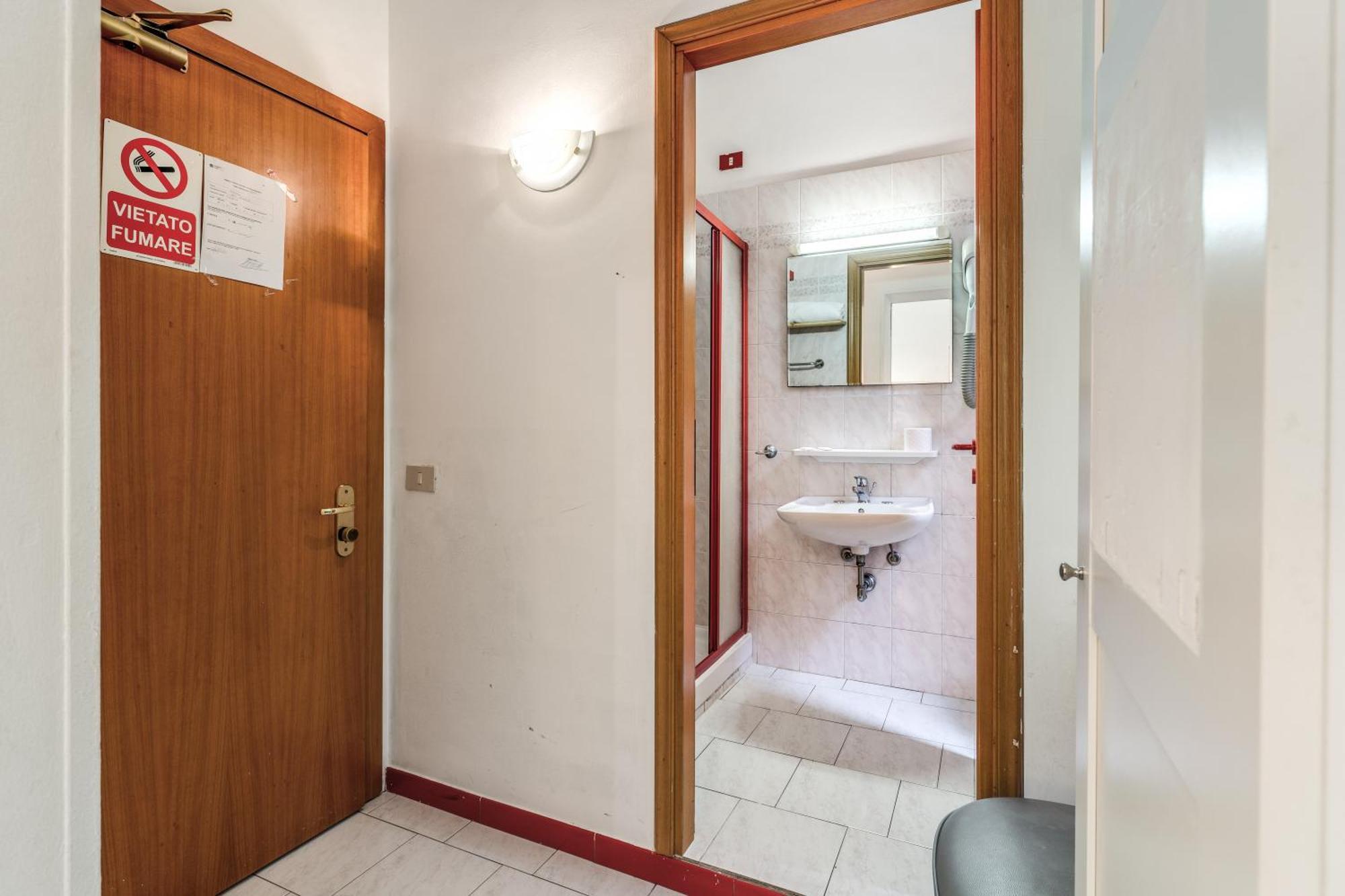 Hotel Altavilla 9 โรม ภายนอก รูปภาพ