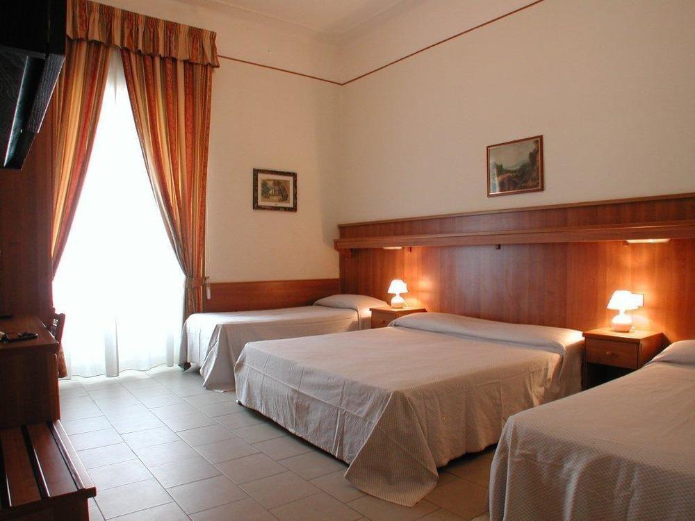 Hotel Altavilla 9 โรม ภายนอก รูปภาพ