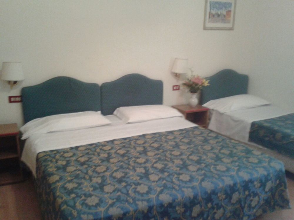 Hotel Altavilla 9 โรม ภายนอก รูปภาพ